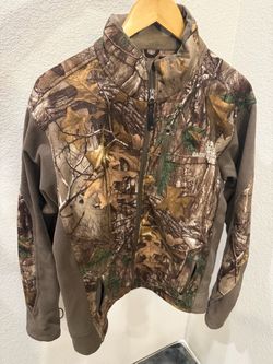 Game Winner Men's L Regular Full Zip Camouflage Hunting Jacket RealTree