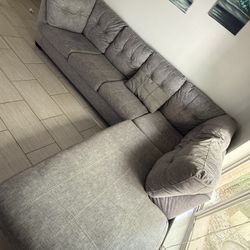 Light Grey Sectional Couch 
