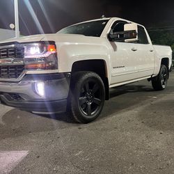 2017 Chevrolet Silverado