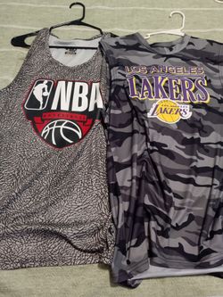Basketball tee