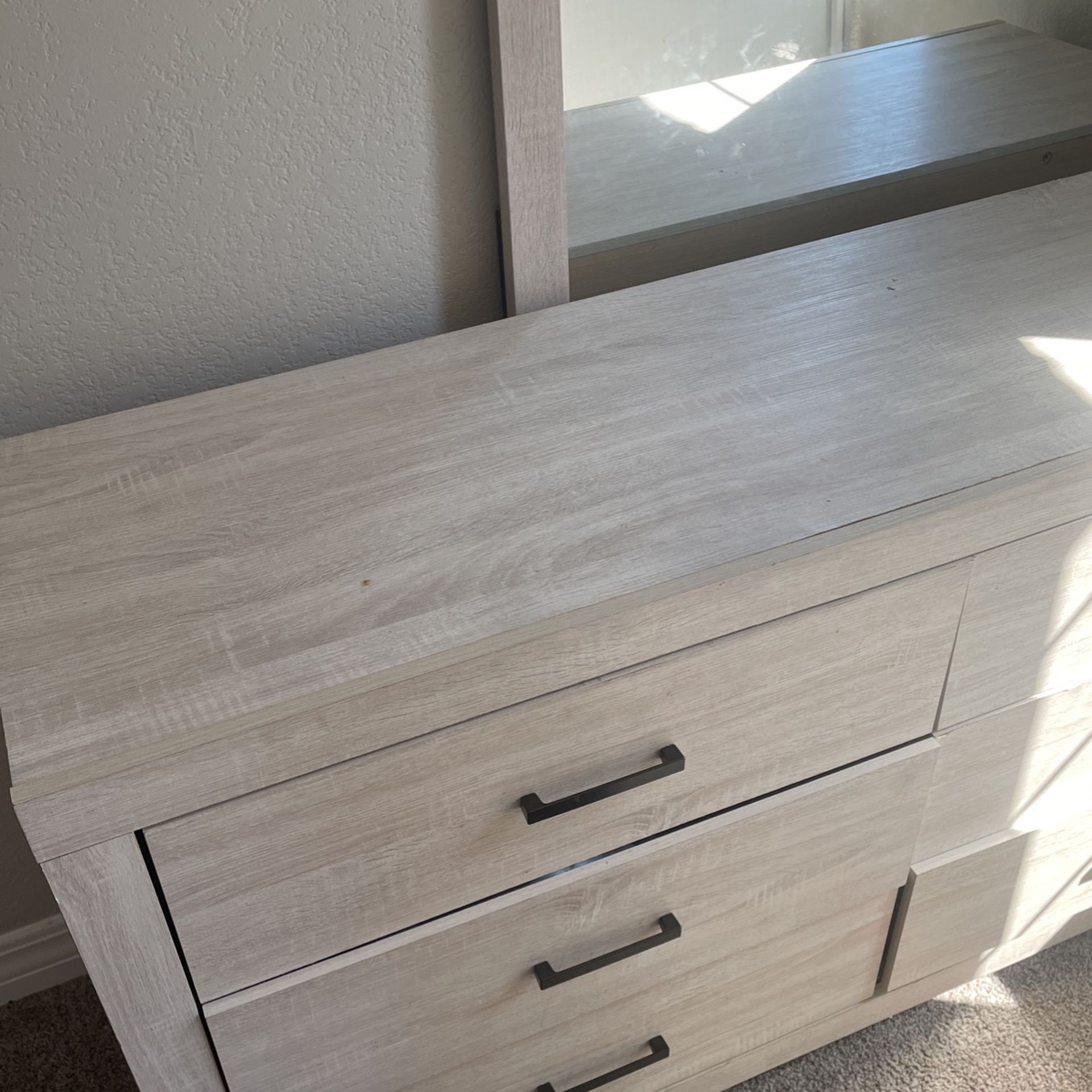 Furniture For Sale Prices Negotiable Great Condition for Sale in Las