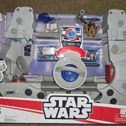 Star Wars Galactic Heroes 2-In-1 Millennium Falcon Vehicle