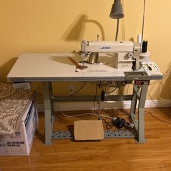 Sewing Machine Juki 