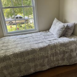 Twin size Bed Frame 