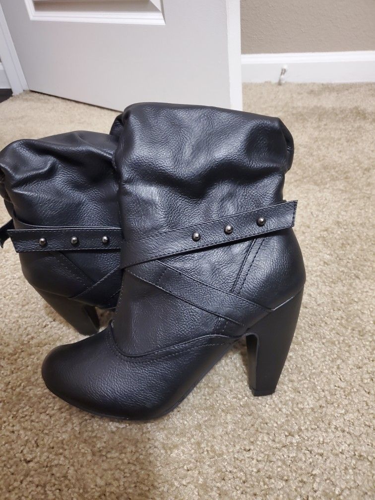 Size 10 Cute Boots
