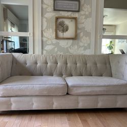 Beautiful Chesterfield Like Sofa!