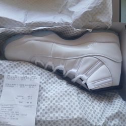 Jordan 11 Legend Blues