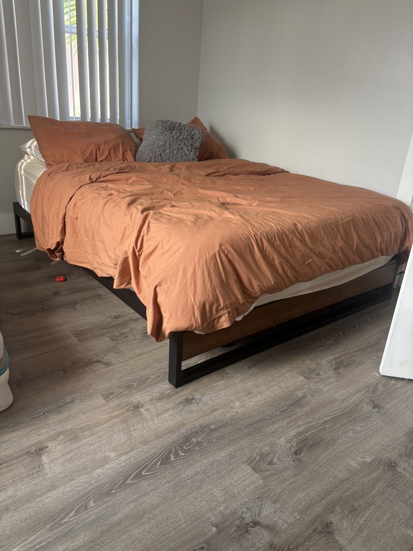 Queen Bed Frame – Steel & Wood, Excellent Condition