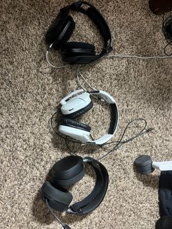 Headsets for trade