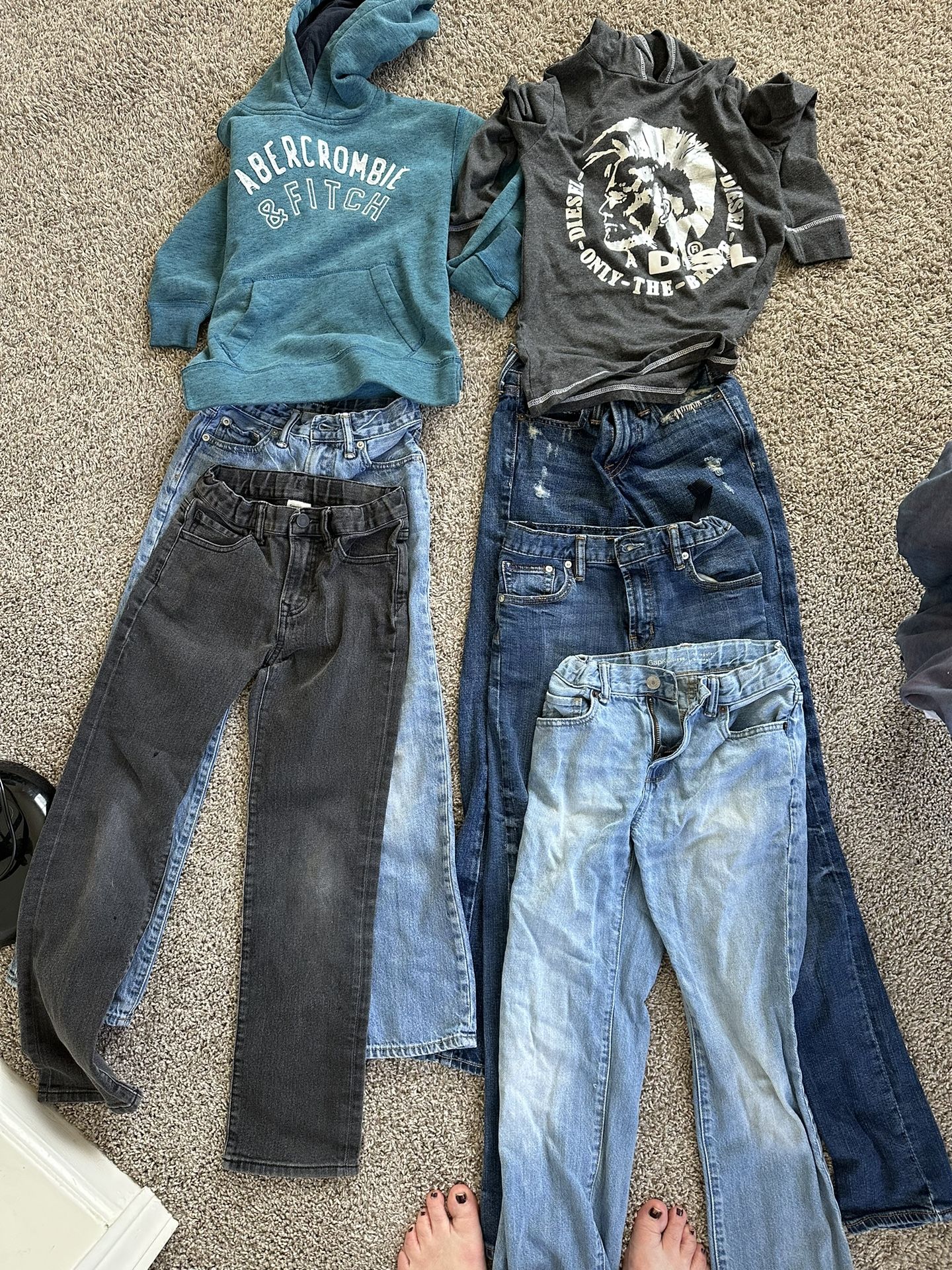 Boys Jeans / Each