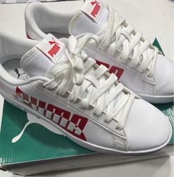Puma Sneakers