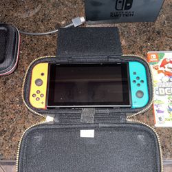 Nintendo Switch 3 Games And Memory Card  OBO 