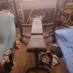 Bench With Weights 