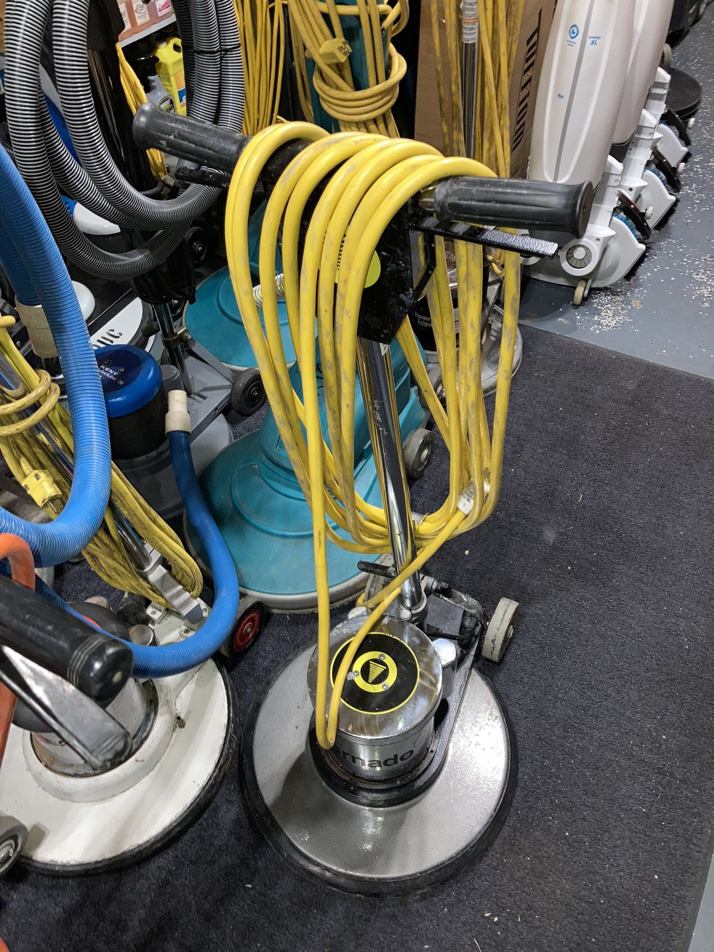 Floor Scrubber Carpet Scrubber