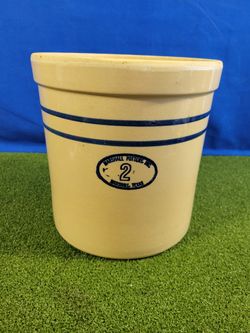 Marshall Pottery 2 Gallon Stoneware Pottery White and Blue Striped Crock


