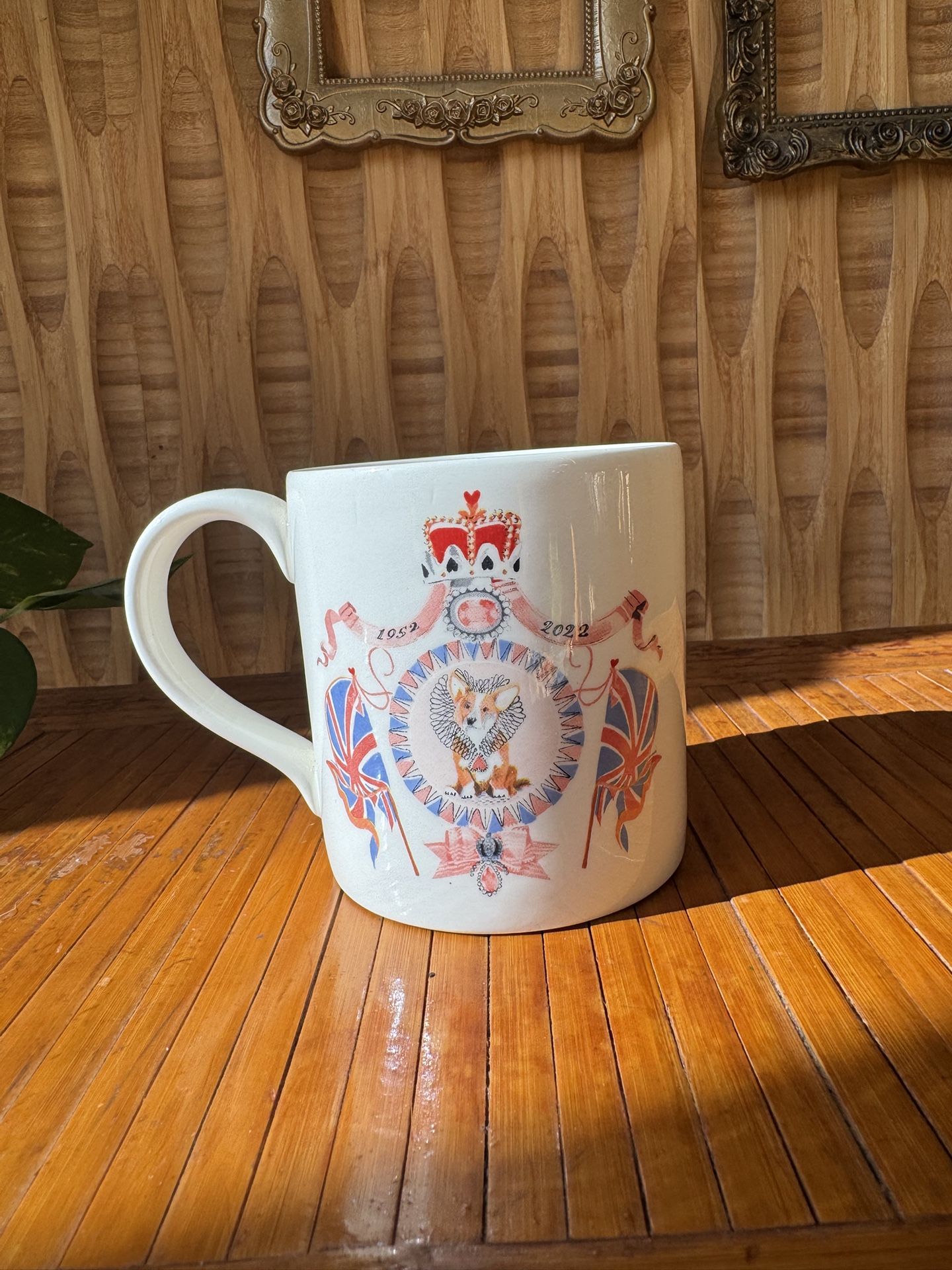 New Cath Kidston Made In England Corgi Royal Jubilee Mug Queen Elizabeth Platinum Mug Coffee Cup