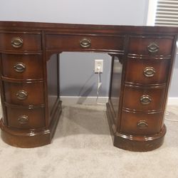 Antique Solid Wood Kidney-shaped Desk
