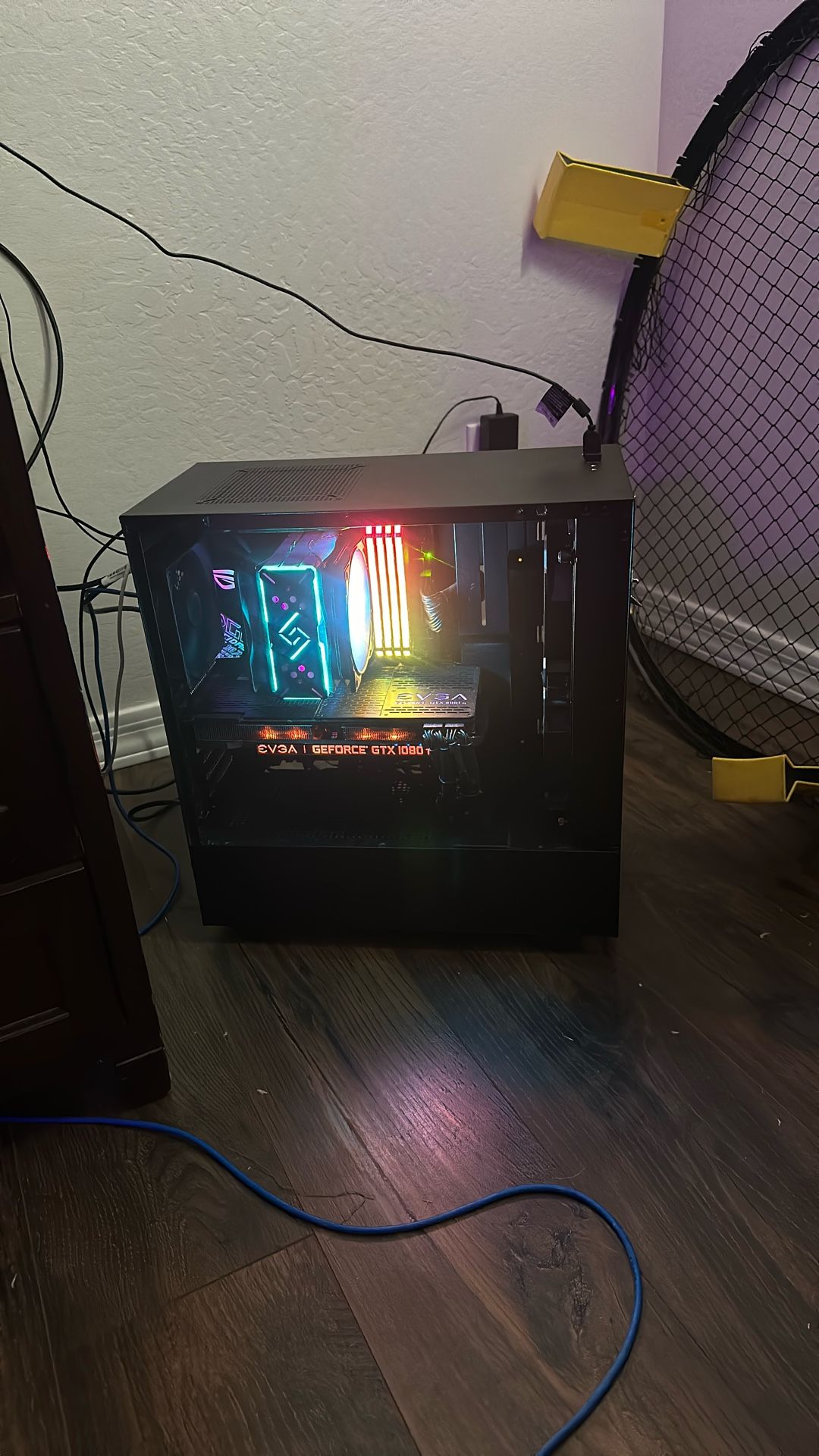 Windows 11 Desktop Computer