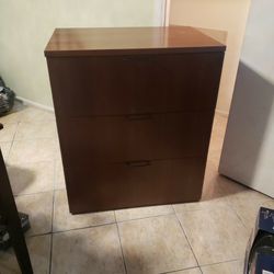 3 drawer dresser 