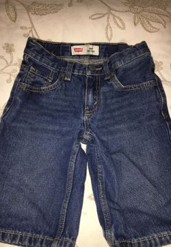 Boys Levi’s jeans short size 7
