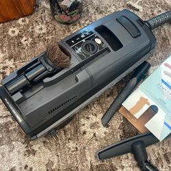 Electrolux Vacuum Cleaner And Accessories