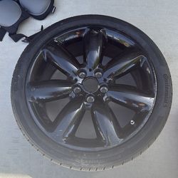 Mini Cooper New Continental Tire