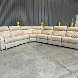 ( Free Delivery ) Large Leather Cream White Sectional Couch Recliner