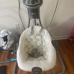 Baby swing 