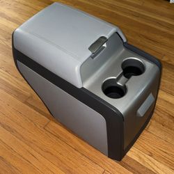 03-06 LINCOLN NAVIGATOR OEM Gray SILVER REAR CENTER CONSOLE ARM REST CUP HOLDER ( BEST OFFER TAKES)