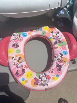 Minnie Toilet Seat