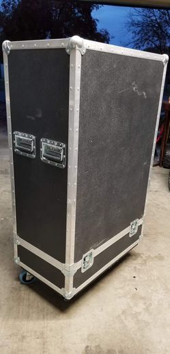 Se venden 2 cases