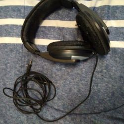 No Name Headphones 