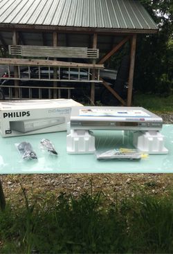 DVD recorder with I.LINK PHILIPS $50