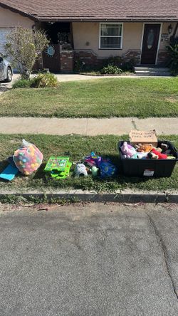 Free toys and plushies