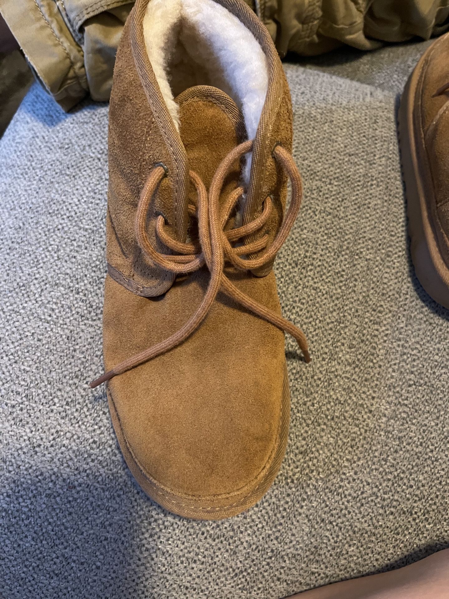 Ugg