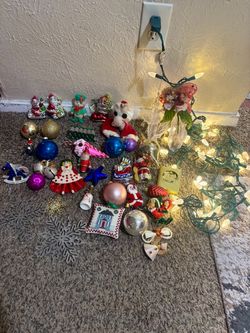 Christmas stuff all for 30$