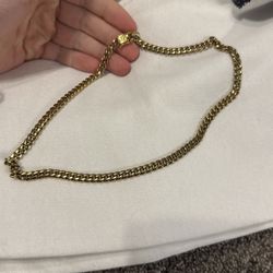 18 K gp Necklace 