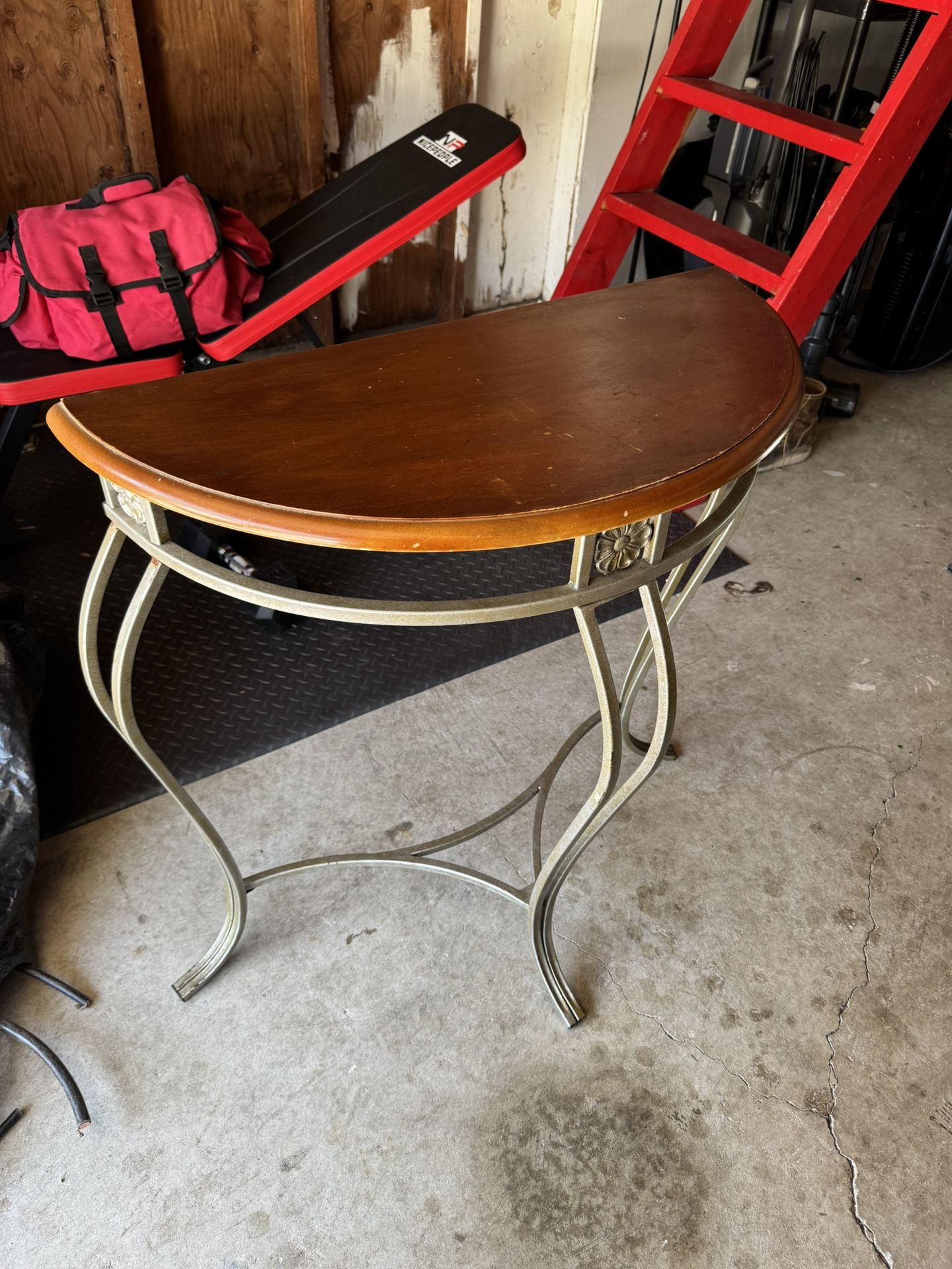 Table And Mirror