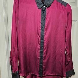 Bingo Blouse size medium