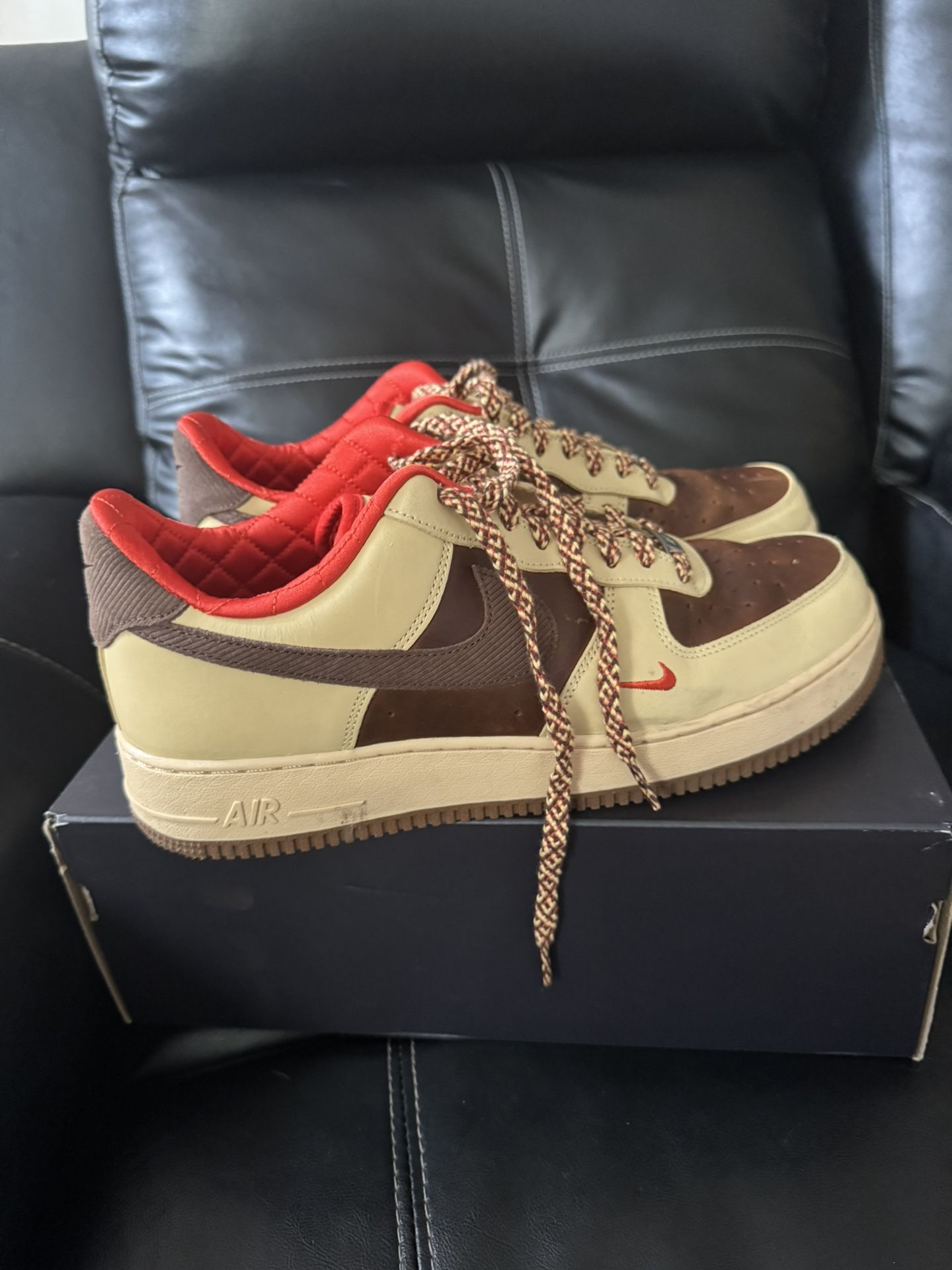 Nike Air Force 1 (Men 11)