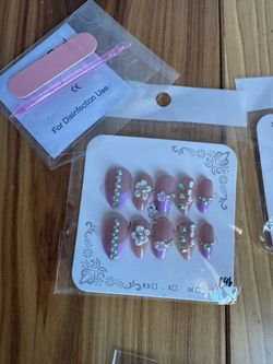 Press on nails size Large