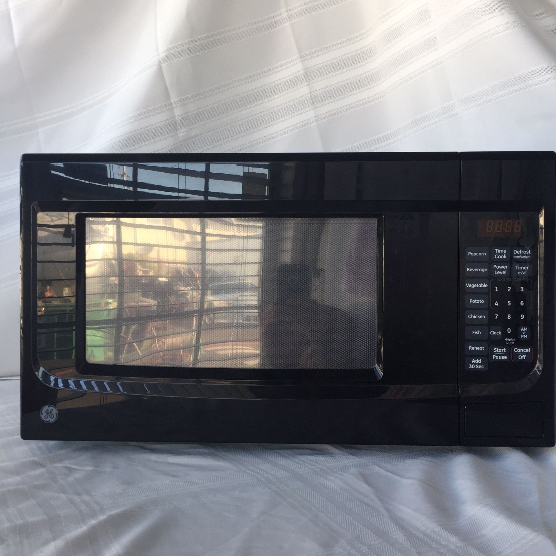 GE Countertop Microwave Model#JES1460DSBB