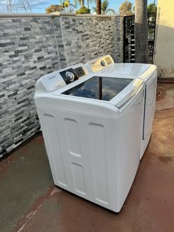 Samsung washer & gas dryer extra large capacity