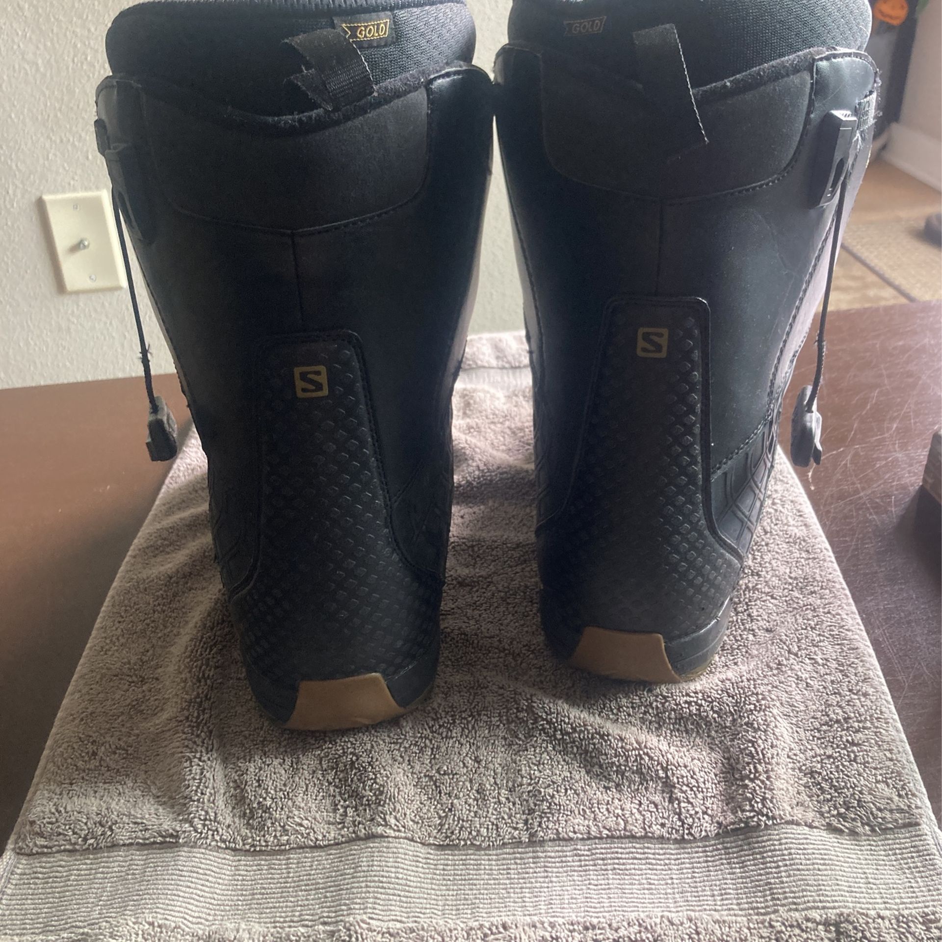 Solomon Snowboard Boots (Size 10)