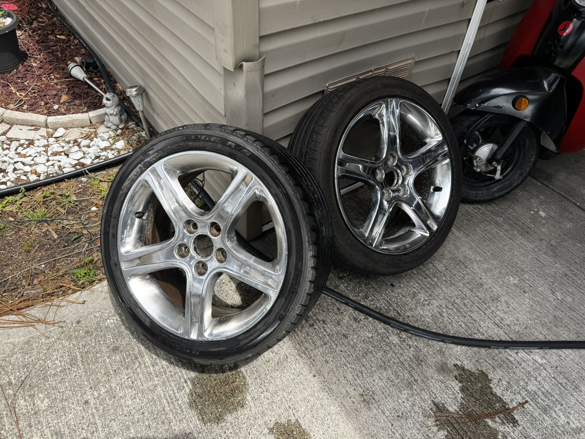 Chrome Is300 Wheels