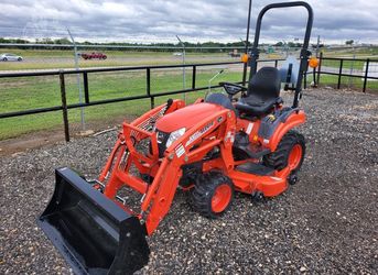 2026 KIOTI CS2510 TRACTOR