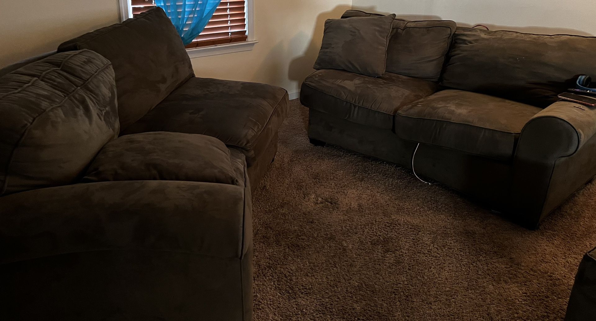 2 Piece Sectional With Ottoman 