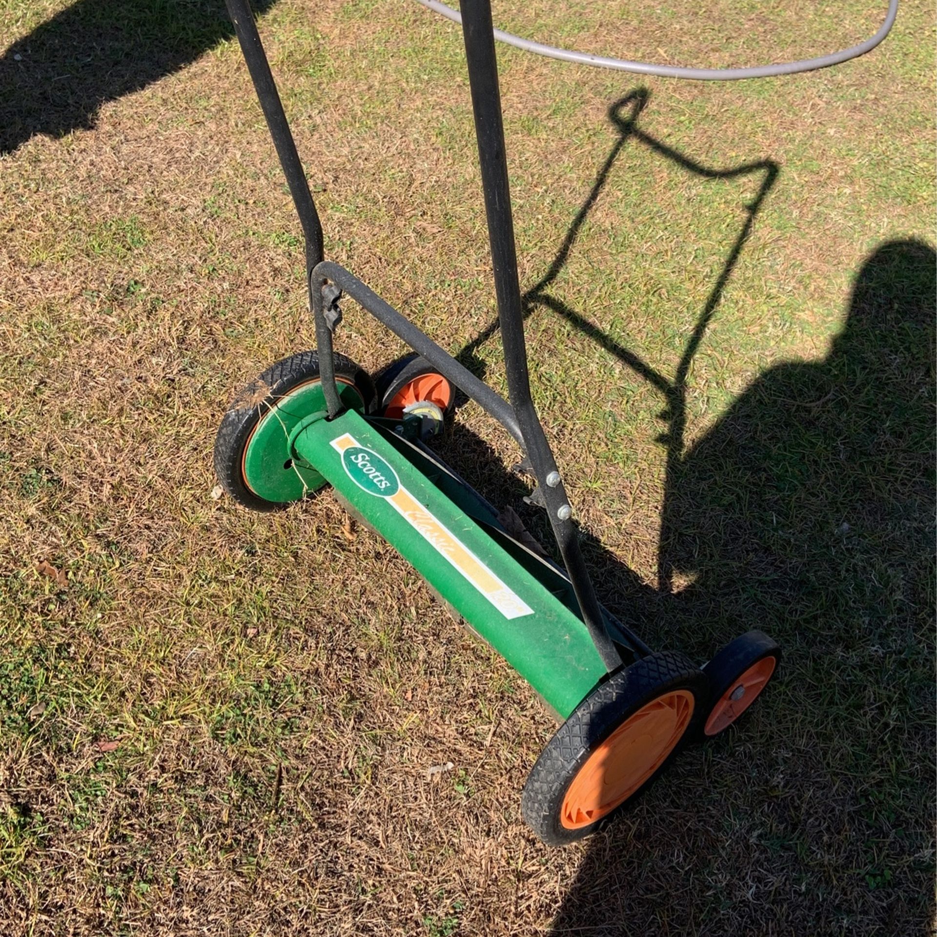 Scotts Push reel Mower