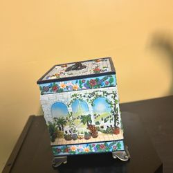 Beautiful Hand-painted Musical Jewelry Box