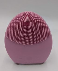 FOREO LUNA 2 Pink Facial Cleansing Brush